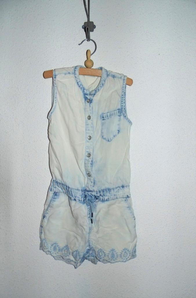 mooie Name It short salopette broek maat 110, Kinderen en Baby's, Broek, Meisje, Ophalen of Verzenden, Zo goed als nieuw