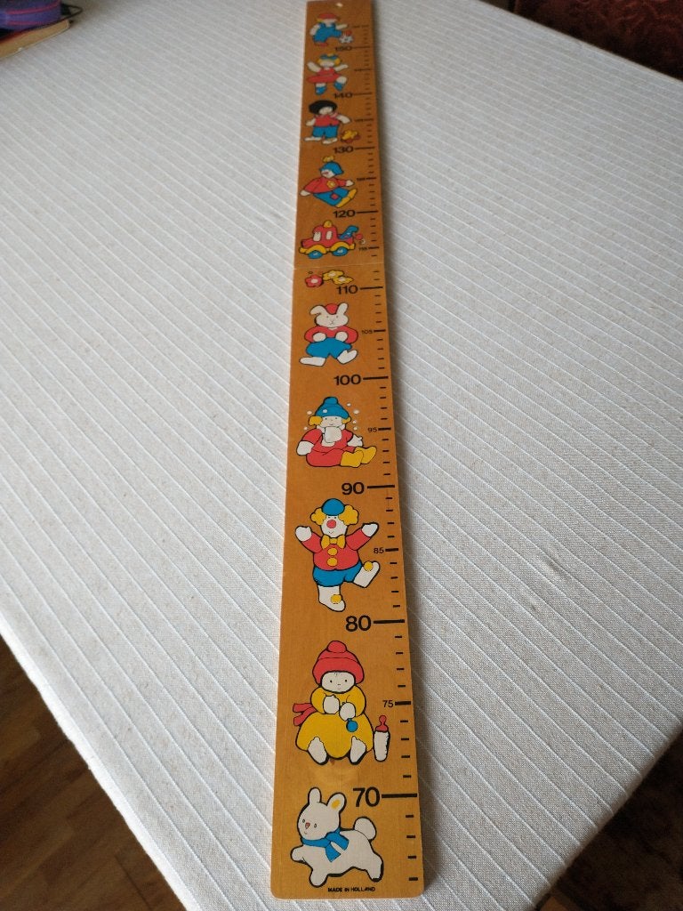 Vintage Kindermeetlat uit 1982 van hout tot 155 cm., Ophalen of Verzenden, Zo goed als nieuw, Ophangbaar, Overige typen