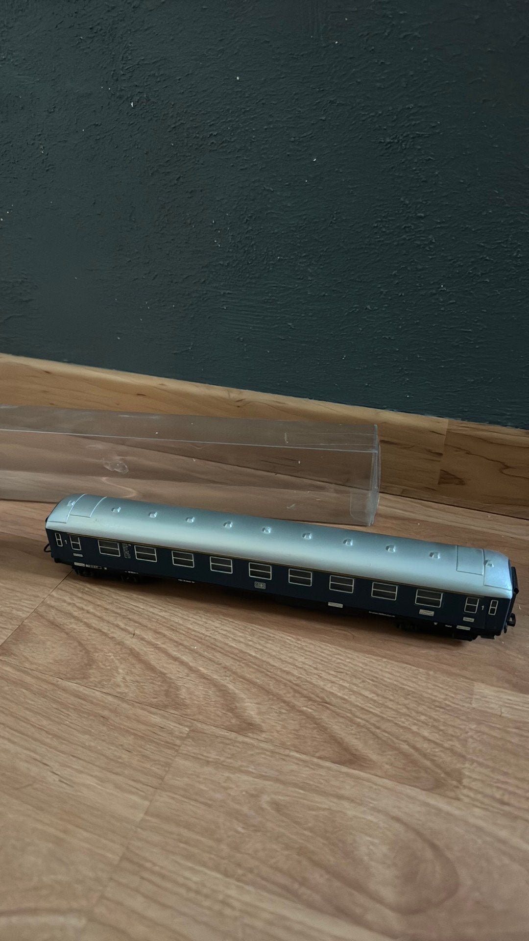 Ho duitse wagon van lima, Hobby en Vrije tijd, Modeltreinen | H0, Gelijkstroom, Wagon, Ophalen of Verzenden, Zo goed als nieuw