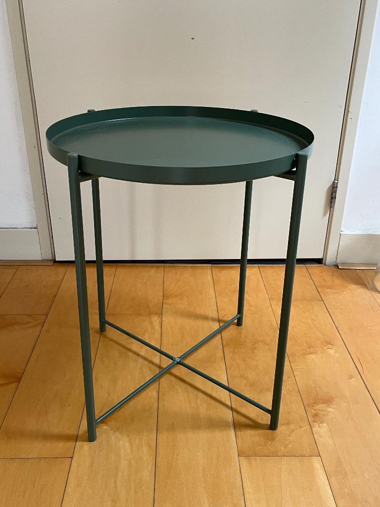 Bijzettafel Ikea, Minder dan 55 cm, Metaal of Aluminium, Rond, Zo goed als nieuw