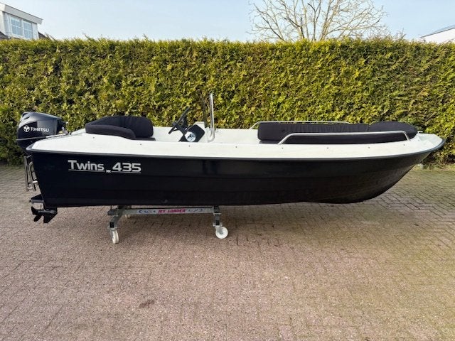 VAARKLAAR!! ZGAN Twins 435 met Tohatsu 8 PK en  Dekzeil, Overige merken, 4 m, Overige brandstoffen, 2 m