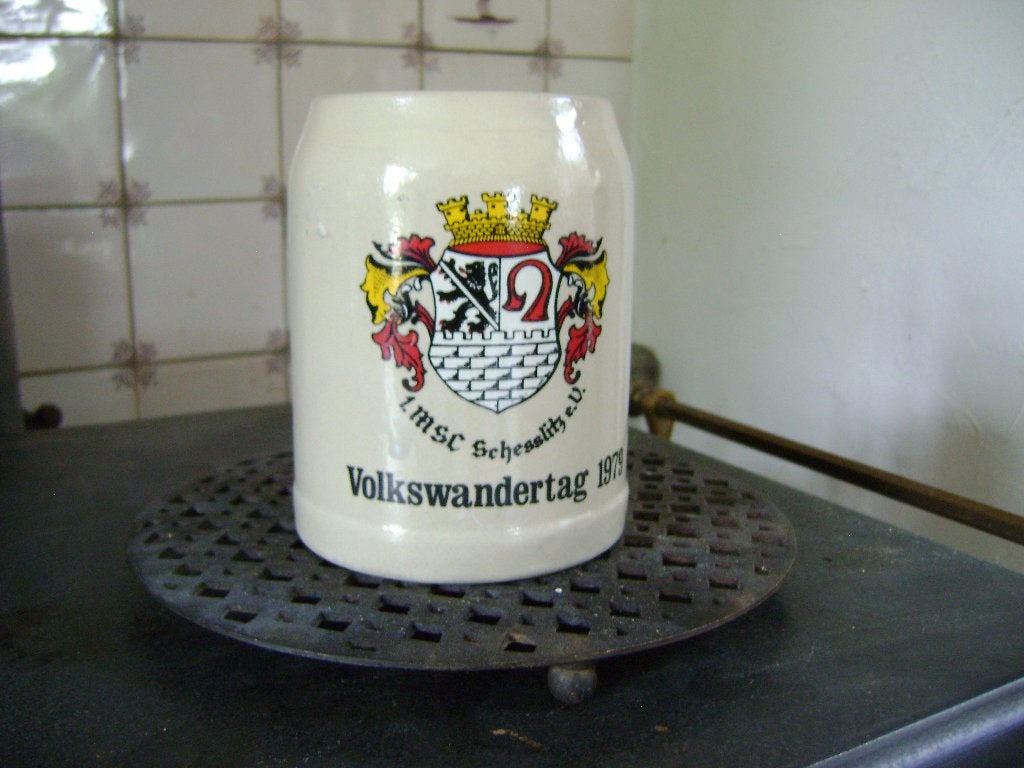 Oude Duitse Bierpul 1979 - Volkswandertag in Scheblitz, Verzamelen, Ophalen of Verzenden, Zo goed als nieuw, Pul(len), Overige merken