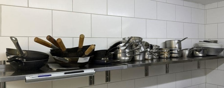 Partij horeca pannen wokpannen koekenpannen en steelpannen, Ophalen, Gebruikt, Rvs, Pannenset