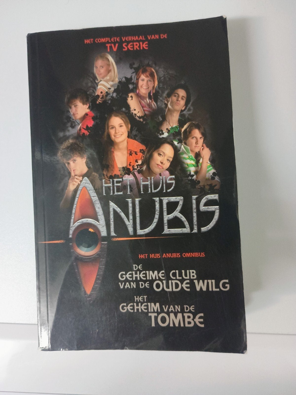 Het Huis Anubis Omnibus: De Geheime Club van de Oude Wilg, Boeken, Ophalen of Verzenden, Gelezen, Studio 100, Fictie