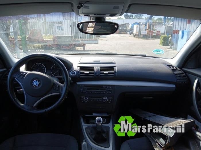 Radio CD Speler van een BMW 1-Serie, Gebruikt, -, -, Ophalen of Verzenden