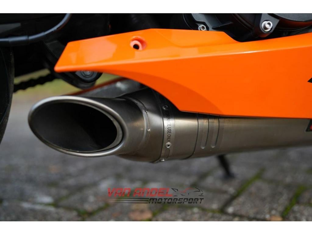 KTM KTM 1190 RC8 R | Akrapovic EVO4! (bj 2011) 46,000 km, 2 cilinders, KTM, Motorrijbewijs A, Bedrijf