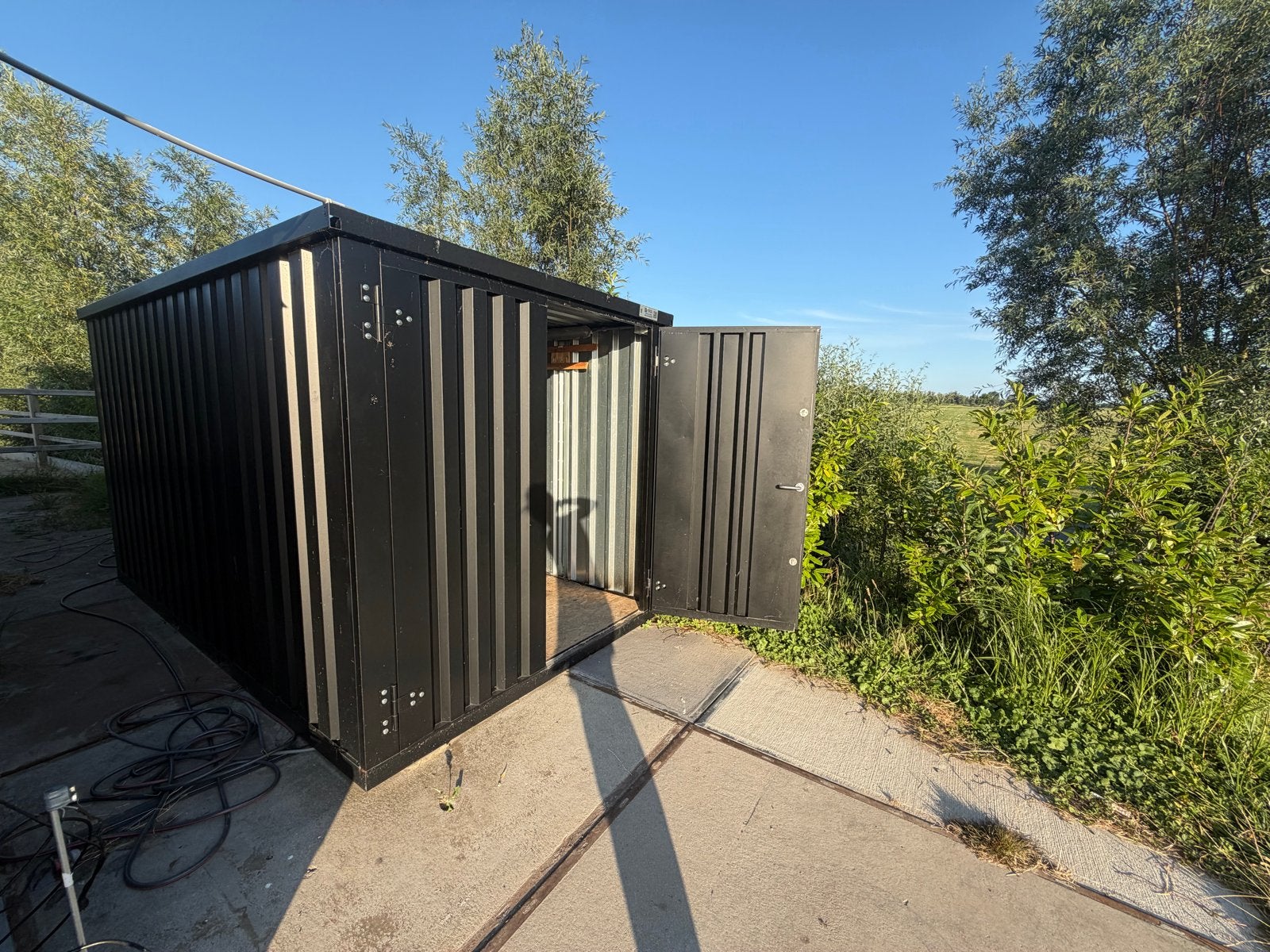 Zadelkamer / Opslagcontainer - 2,5 jaar oud, Doe-het-zelf en Verbouw, Bouwketen en Schaftketen, Ophalen, Zo goed als nieuw