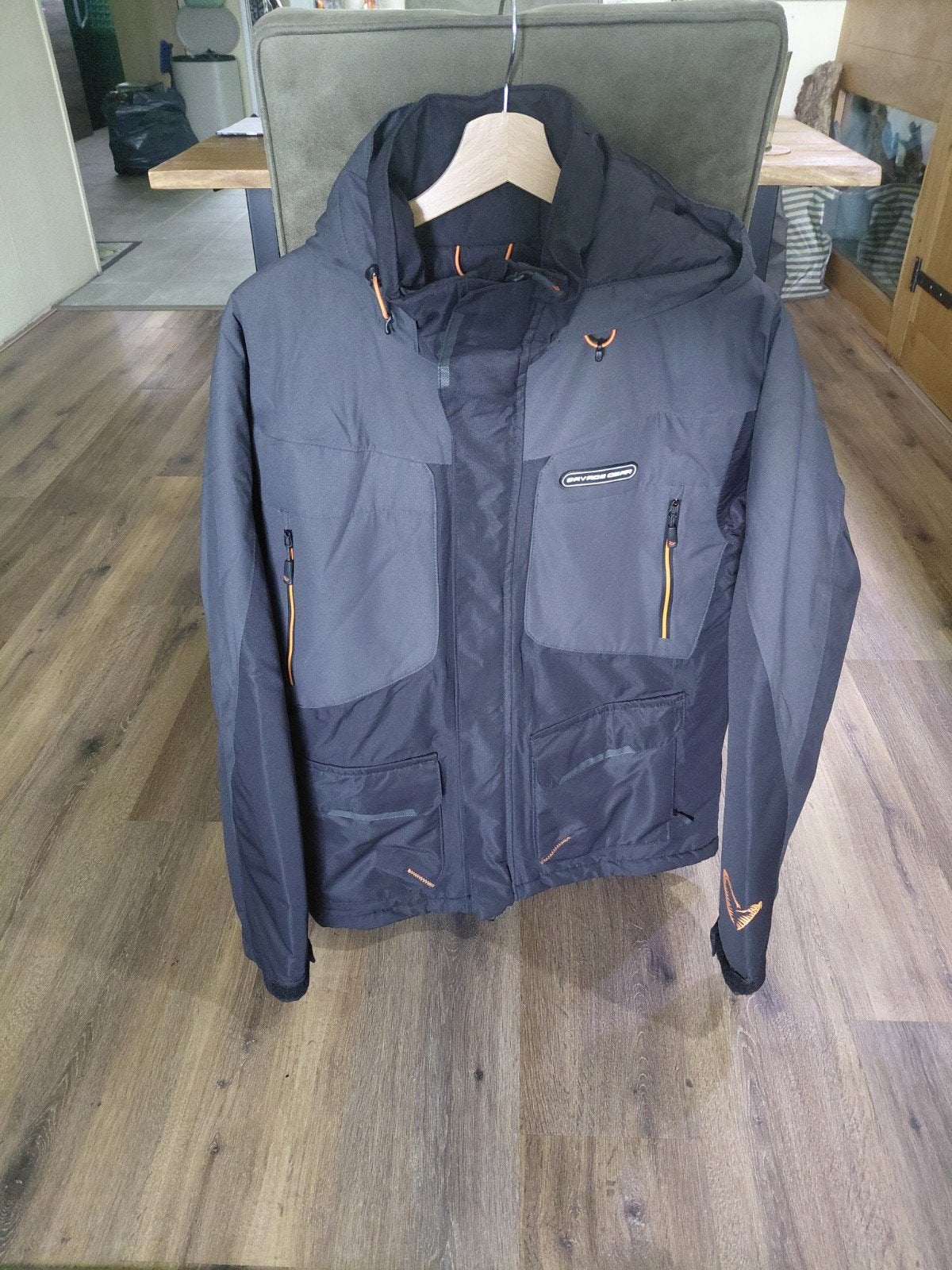 Savage Gear HeatLite Jas Maat M, Watersport en Boten, Ophalen, Nieuw, Kleding