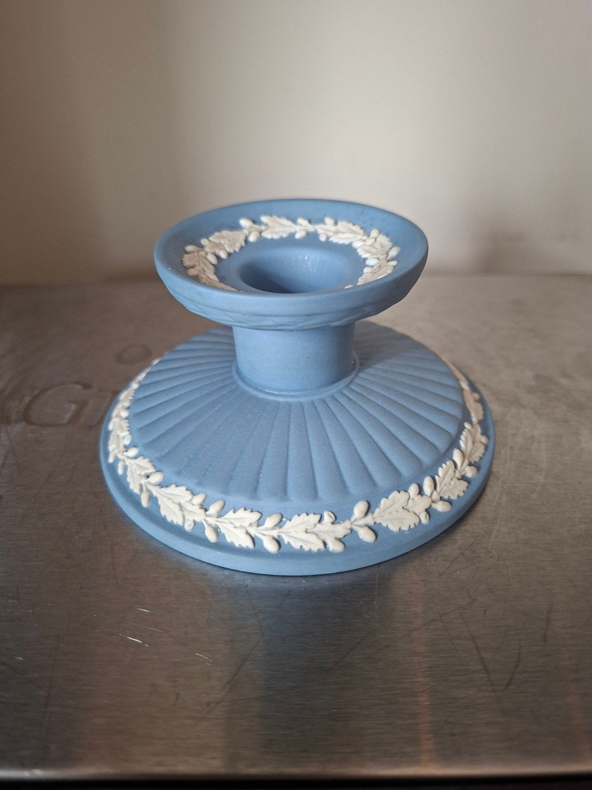 Wedgwood Jasperware Blauw Wit Kandelaar, Antiek en Kunst, Ophalen of Verzenden