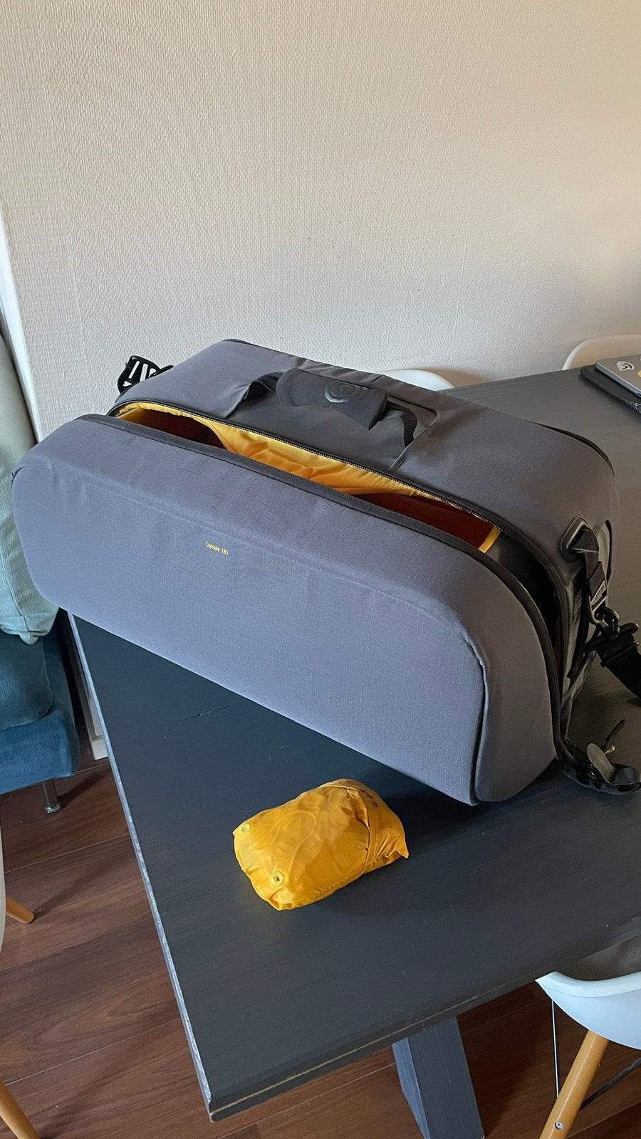 Camera tas Kata capsule 185, Ophalen of Verzenden, Zo goed als nieuw, Schoudertas, Overige merken