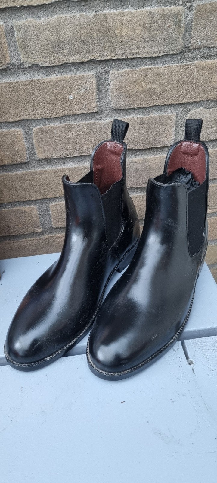 Paardrijschoenen maat 40 q essentials, Dressuur, Overige merken, Ophalen of Verzenden, Zo goed als nieuw