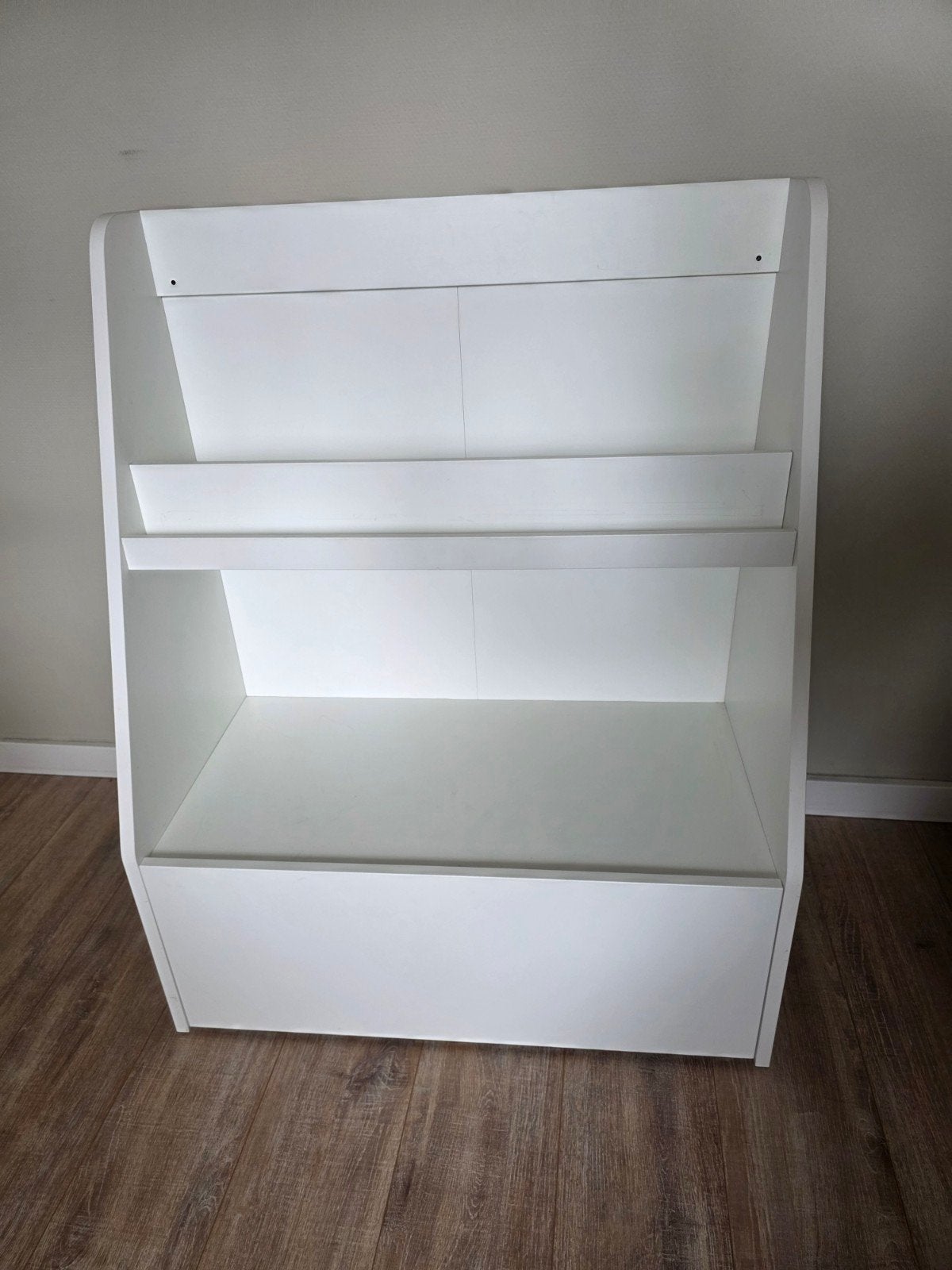 BERGIG boekenkast Ikea, Ophalen, Zo goed als nieuw