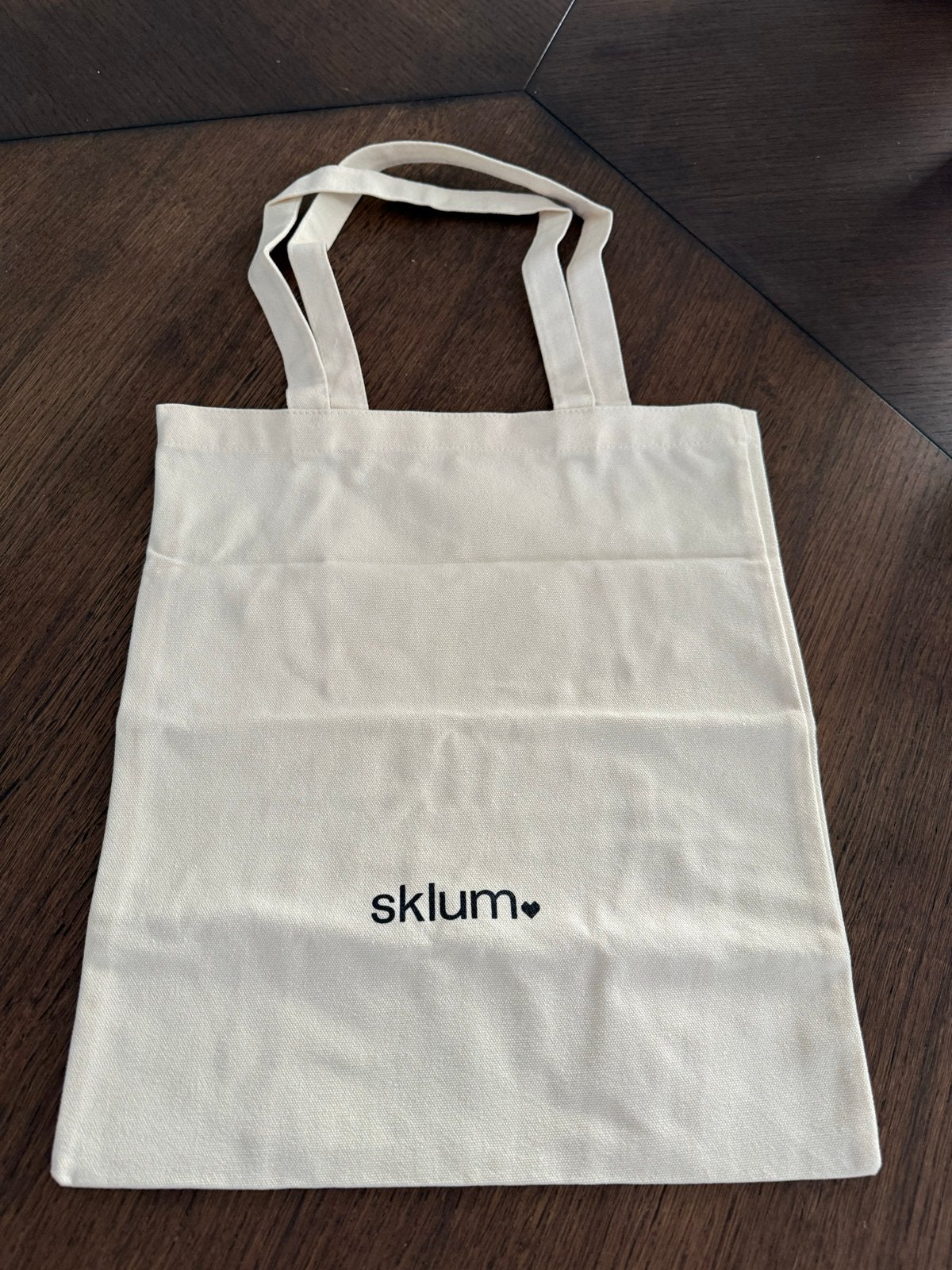 Nieuwe Sklum Draagtas - Perfect voor Dagelijks Gebruik, Ophalen of Verzenden, Nieuw, Beige, Shopper