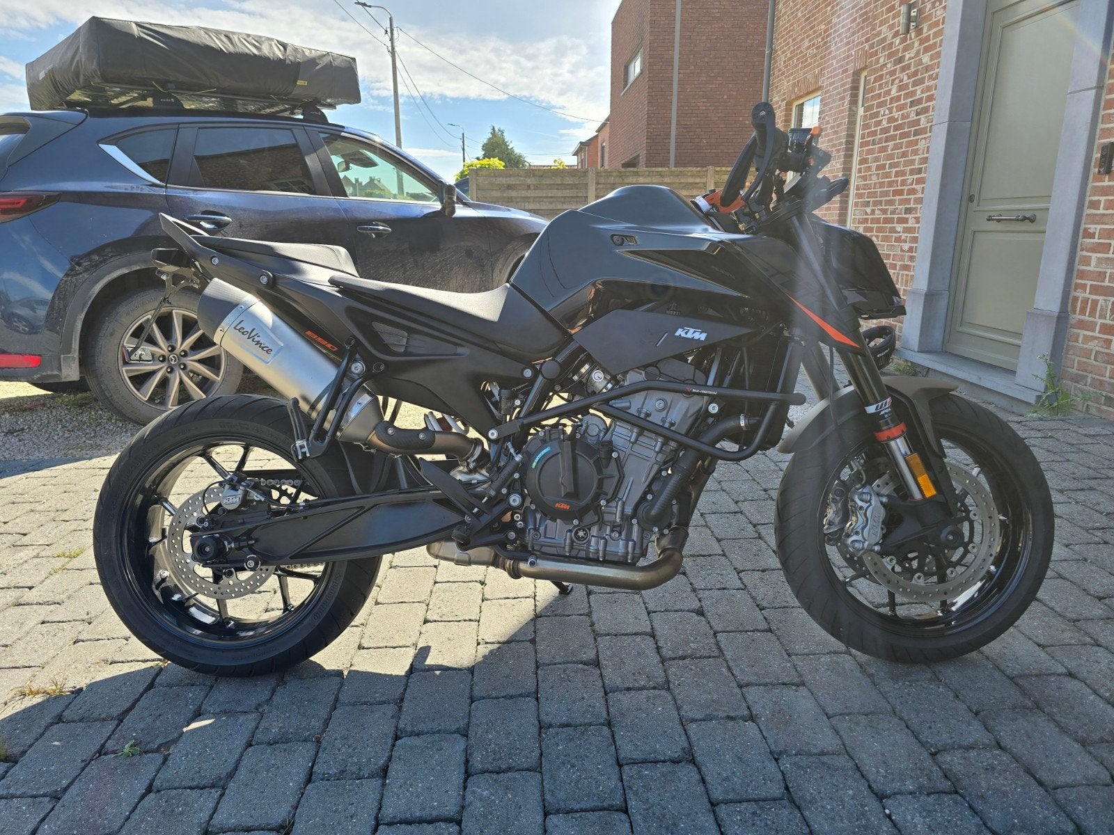 KTM 890 Duke - 6000km, Ophalen