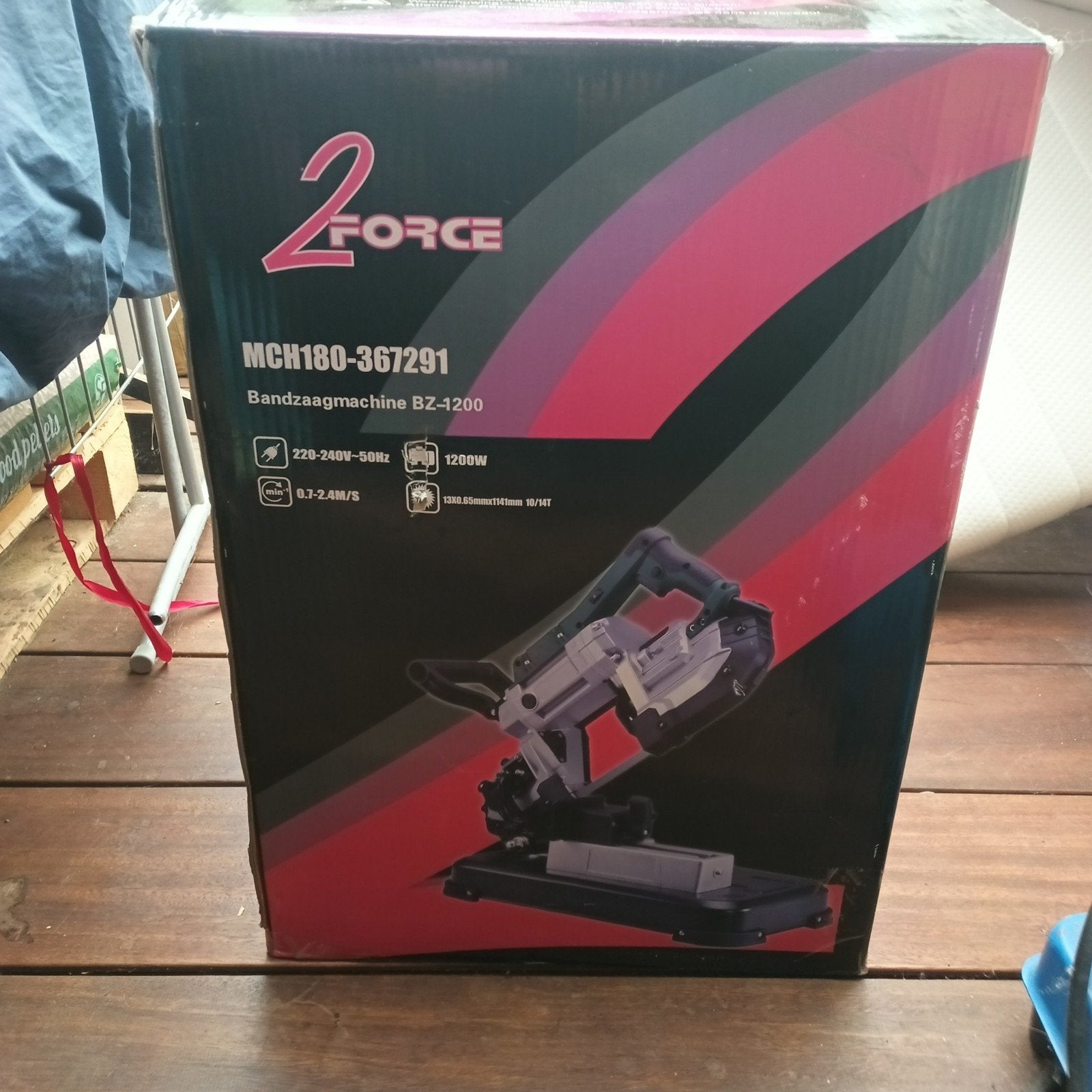 nieuwe bandzaagmachine, Ophalen, Nieuw