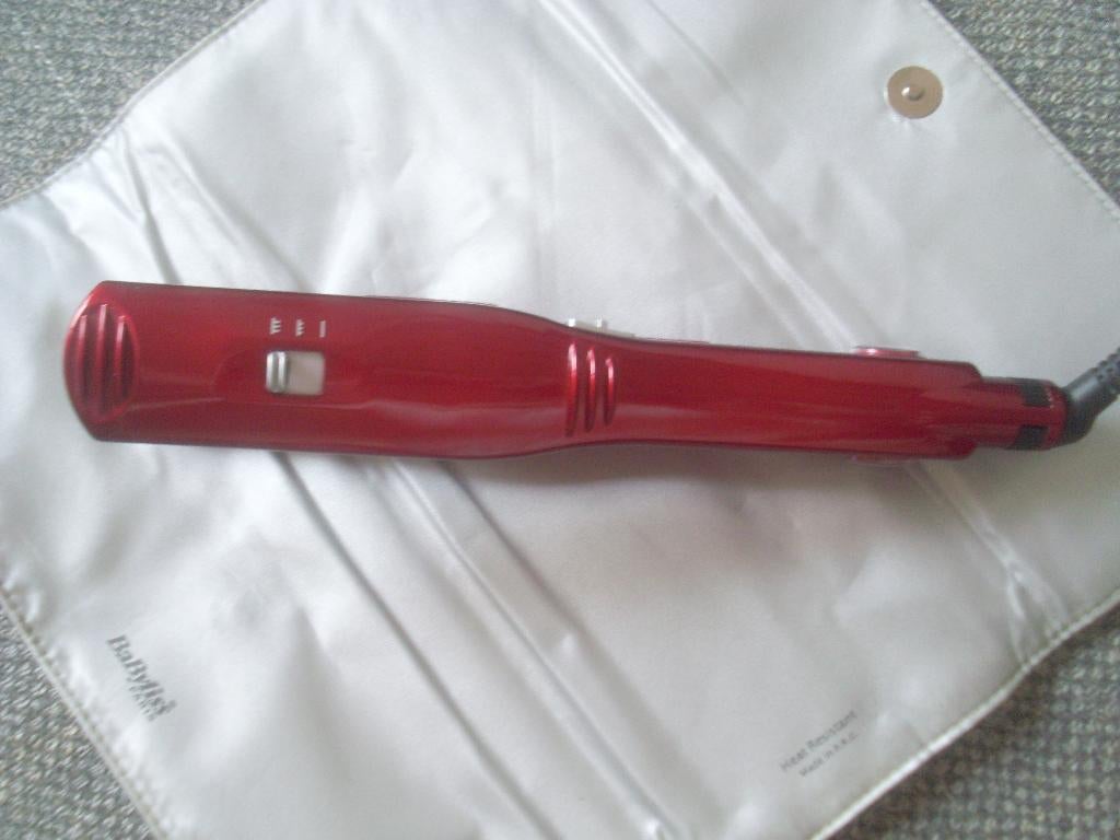 Babyliss Pro 230 Steam Stoom Stijltang + hittebestendige mat, Ophalen of Verzenden, Gebruikt, Krultang of Stijltang