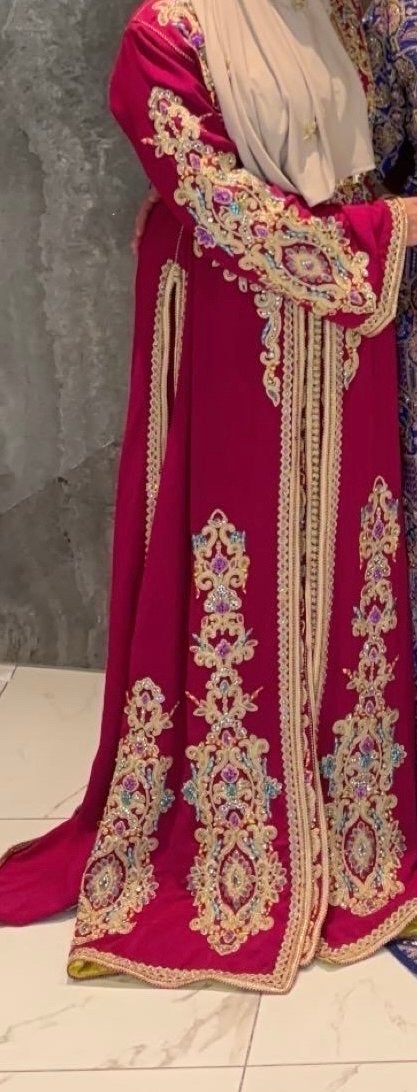 Fuchsia takshita met gele voering, maat S t/m L, Kleding | Dames, Overige typen, Ophalen of Verzenden, Zo goed als nieuw, Roze