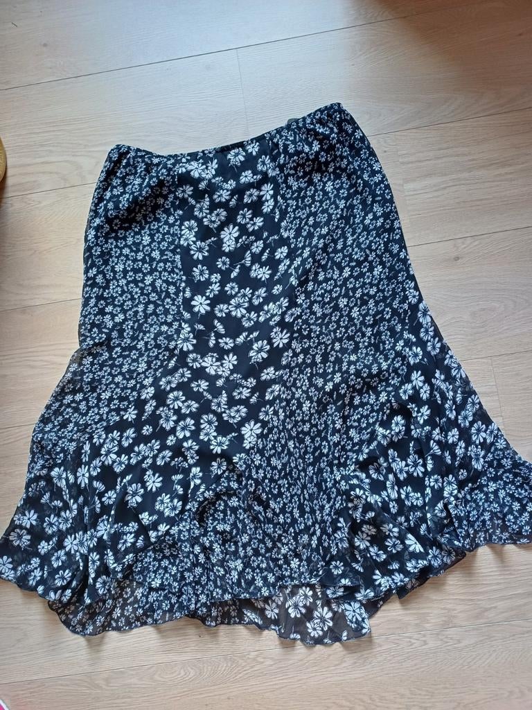 Sommermann zwierige zwartwit gebloemde rok., Sommermann, Zwart, Maat 42/44 (L), Ophalen of Verzenden