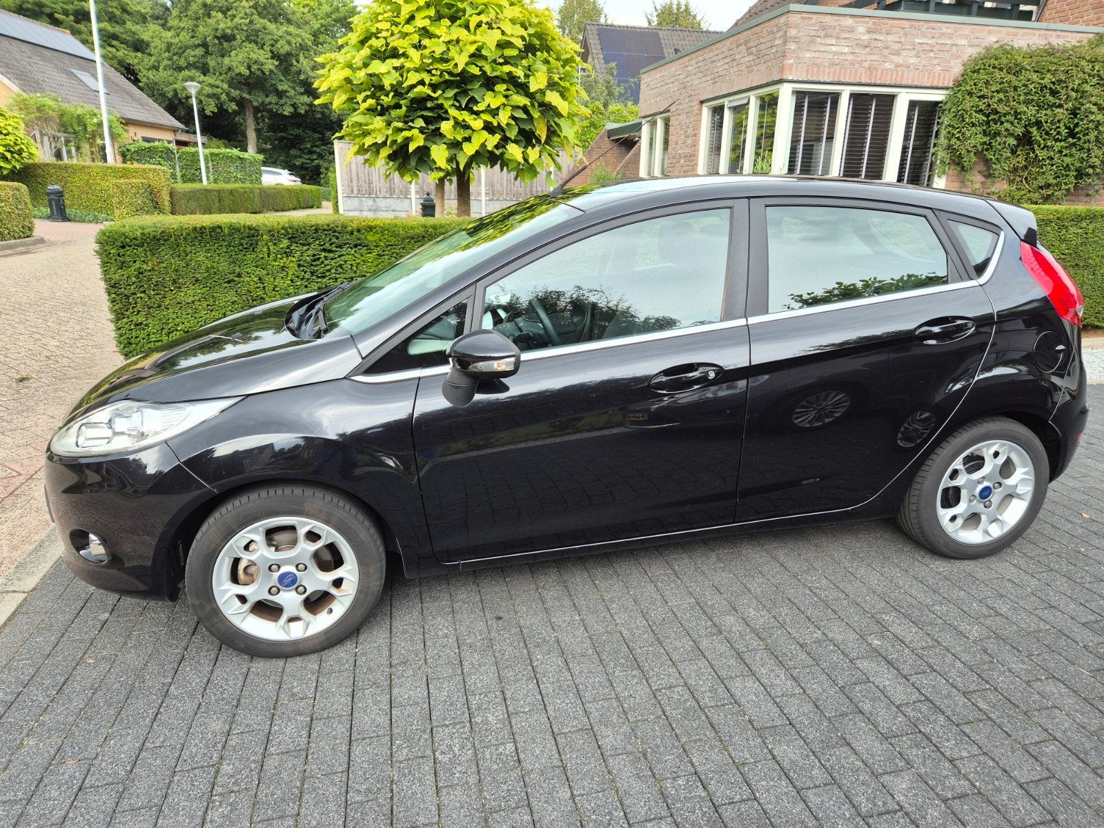 Ford Fiësta 1.6 Ti-vct 88KW Titanium 5DR 2012 Zwart, Voorwielaandrijving, 1596 cc, Zwart, Origineel Nederlands