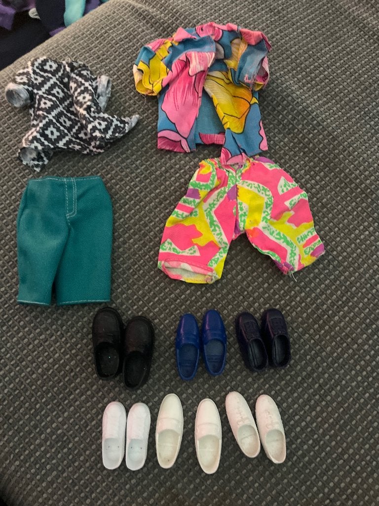 Ken mattel kleding en schoenen, Ophalen of Verzenden, Zo goed als nieuw, Barbie