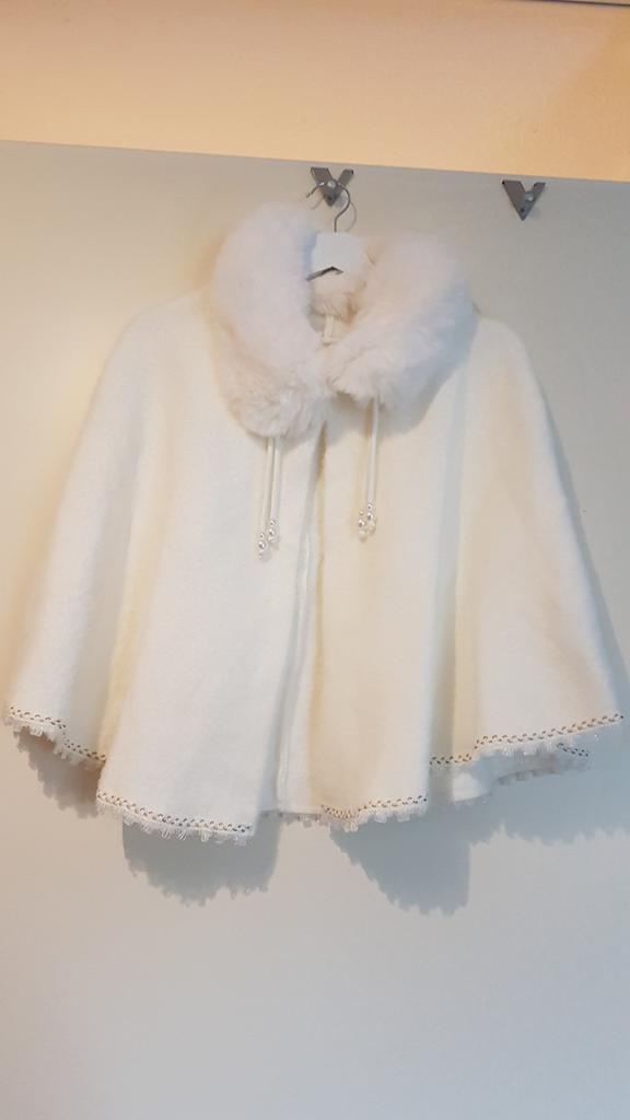 Imitatie bont cape Ivoor, Ophalen of Verzenden, Nieuw, Zwart, Accessoires