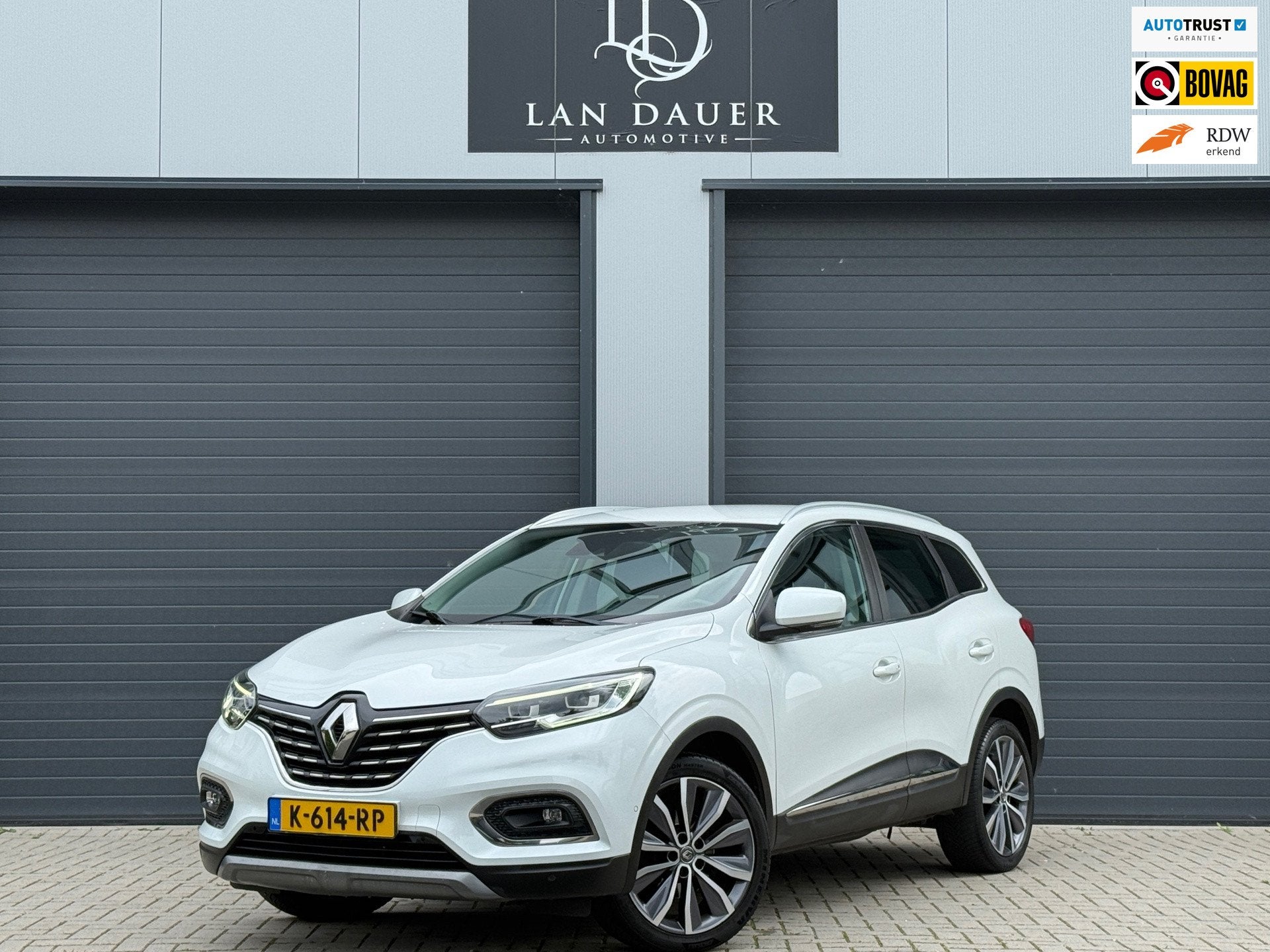 Renault Kadjar 1.3 TCe Zen / AUTOMAAT / LEDER / TREKHAAK CAM, Kadjar, Gebruikt, Euro 6, 4 cilinders