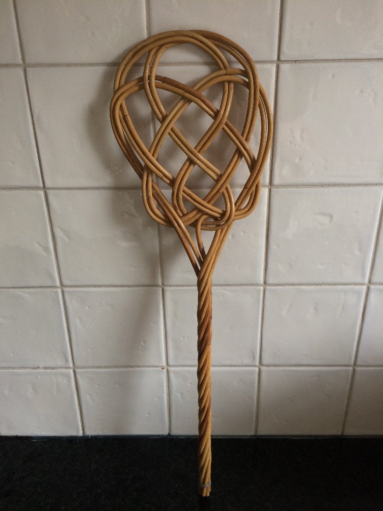 Oude rotan mattenklopper circa 43,5 cm lang, Ophalen of Verzenden