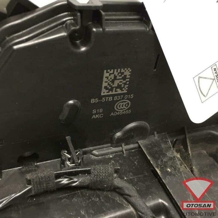 vw passat b8 2017 vag portier slot links voor 5tb839015, Gebruikt, Volkswagen, Volkswagen AG, Voor