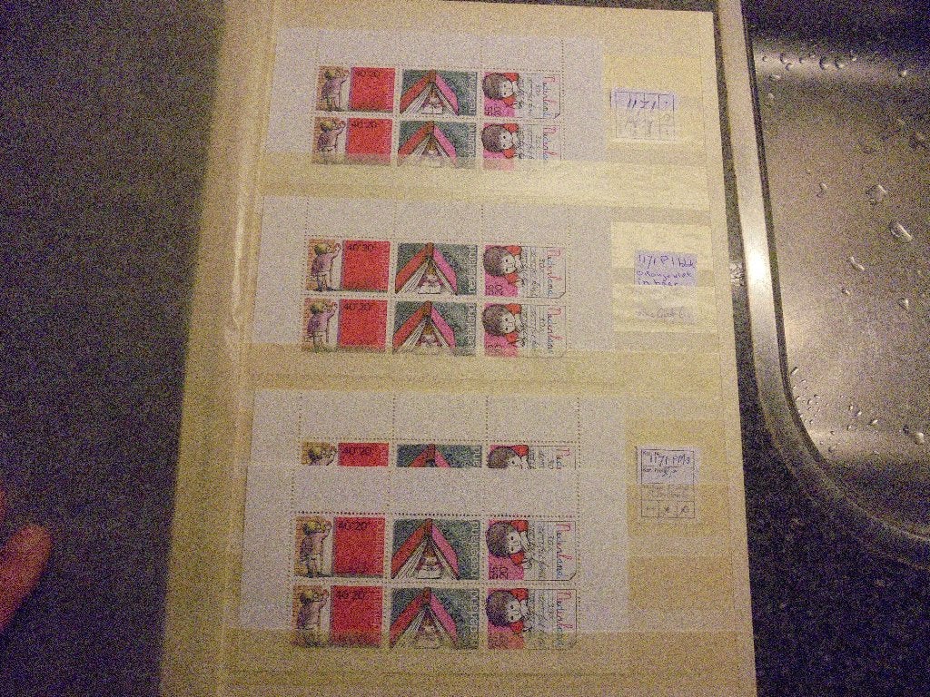 Nederland. Mooie partij plaatfouten op (kind) velletjes. 33x, Ophalen of Verzenden, Nederland