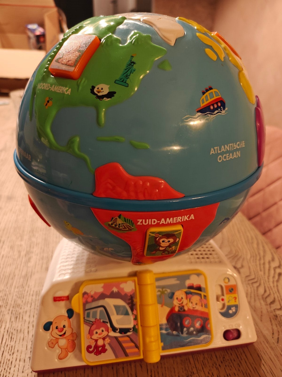 Fisher-Price Interactieve Wereldbol met geluid, Ophalen of Verzenden, Gebruikt, Overige typen, Met licht