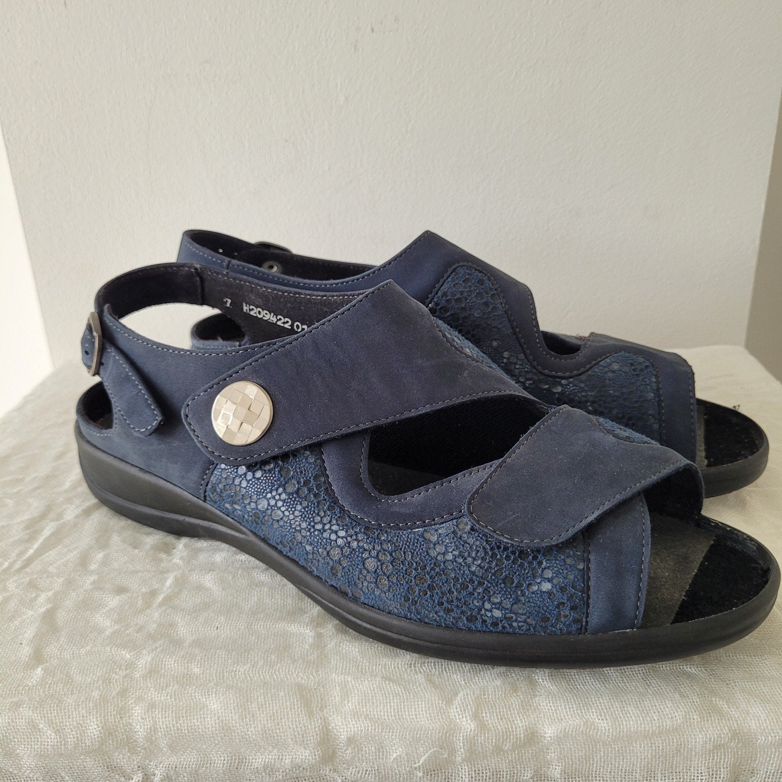 Solidus sandalen maat 7 / 41 breedte H donker blauw, Kleding | Dames, Schoenen, Solidus, Blauw, Zo goed als nieuw, Sandalen of Muiltjes