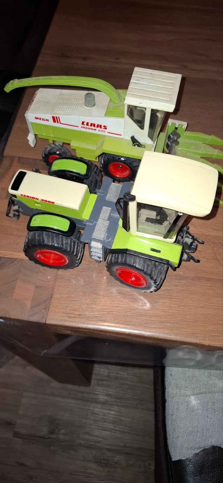 2x Claas, Ophalen of Verzenden