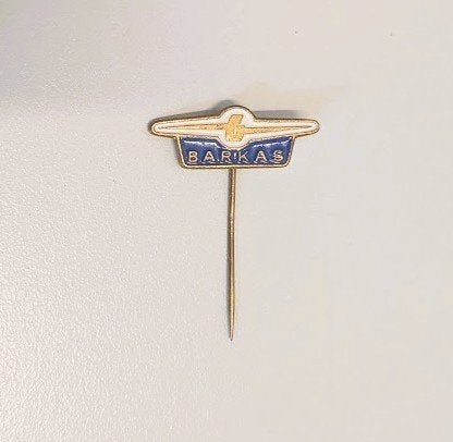 mooie volmetaal auto speld van Barkas DDR auto's, Ophalen of Verzenden, Overige onderwerpen, Speldje of Pin