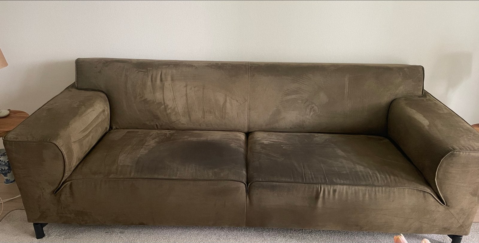 Groene suède-look bank van Woonexpress, Huis en Inrichting, Ophalen, Gebruikt, Tweepersoons, 75 tot 100 cm