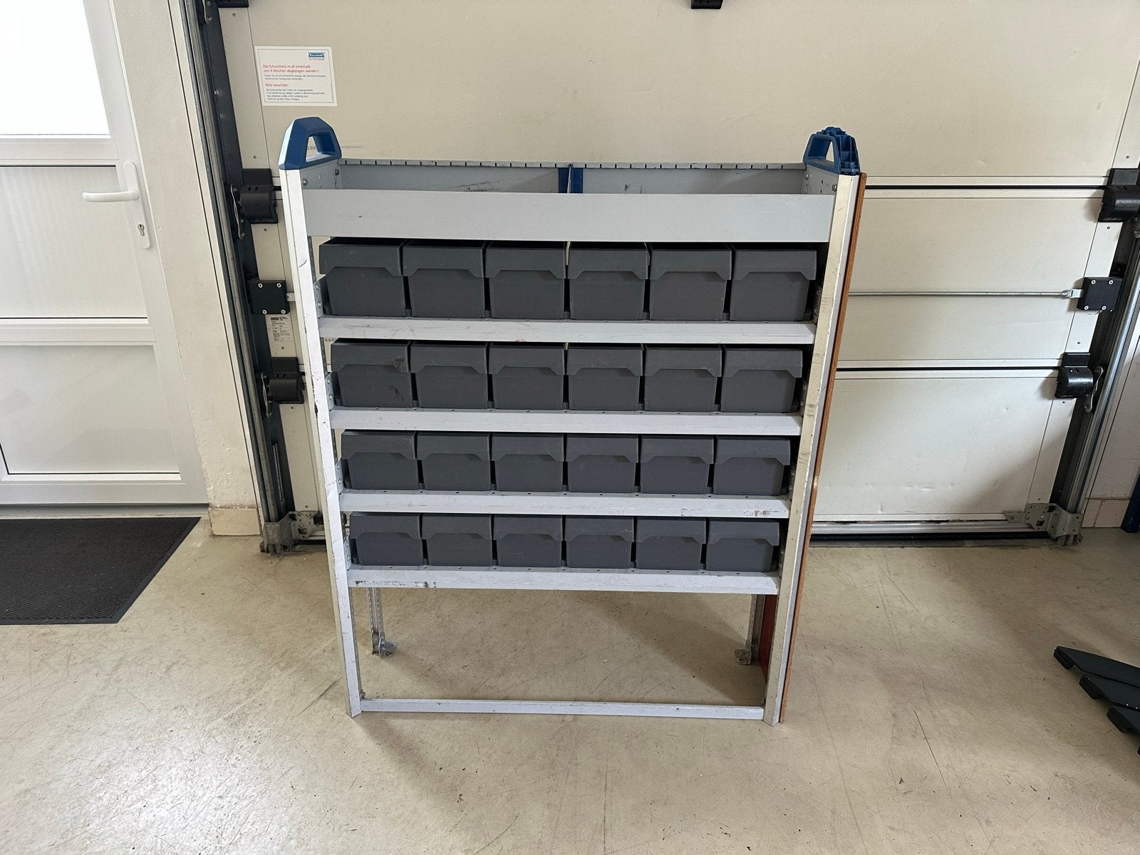 Sortimo bedrijfswageninrichting Mercedes Vito VW Transporter, Ophalen