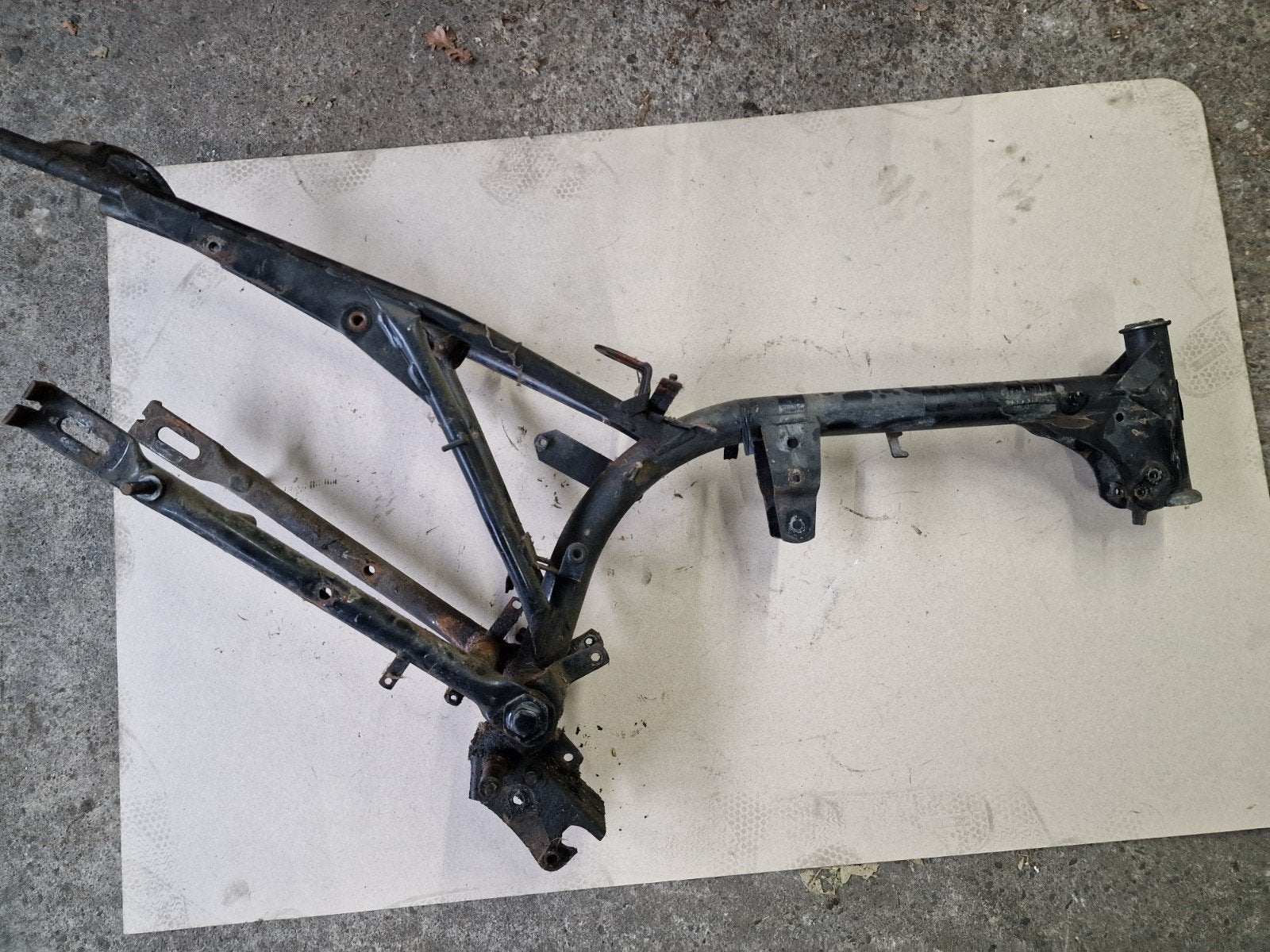Zündapp 448 Hai Frame met achterbrug 448-11L2 1982., Fietsen en Brommers, Ophalen of Verzenden, Gebruikt, Frame