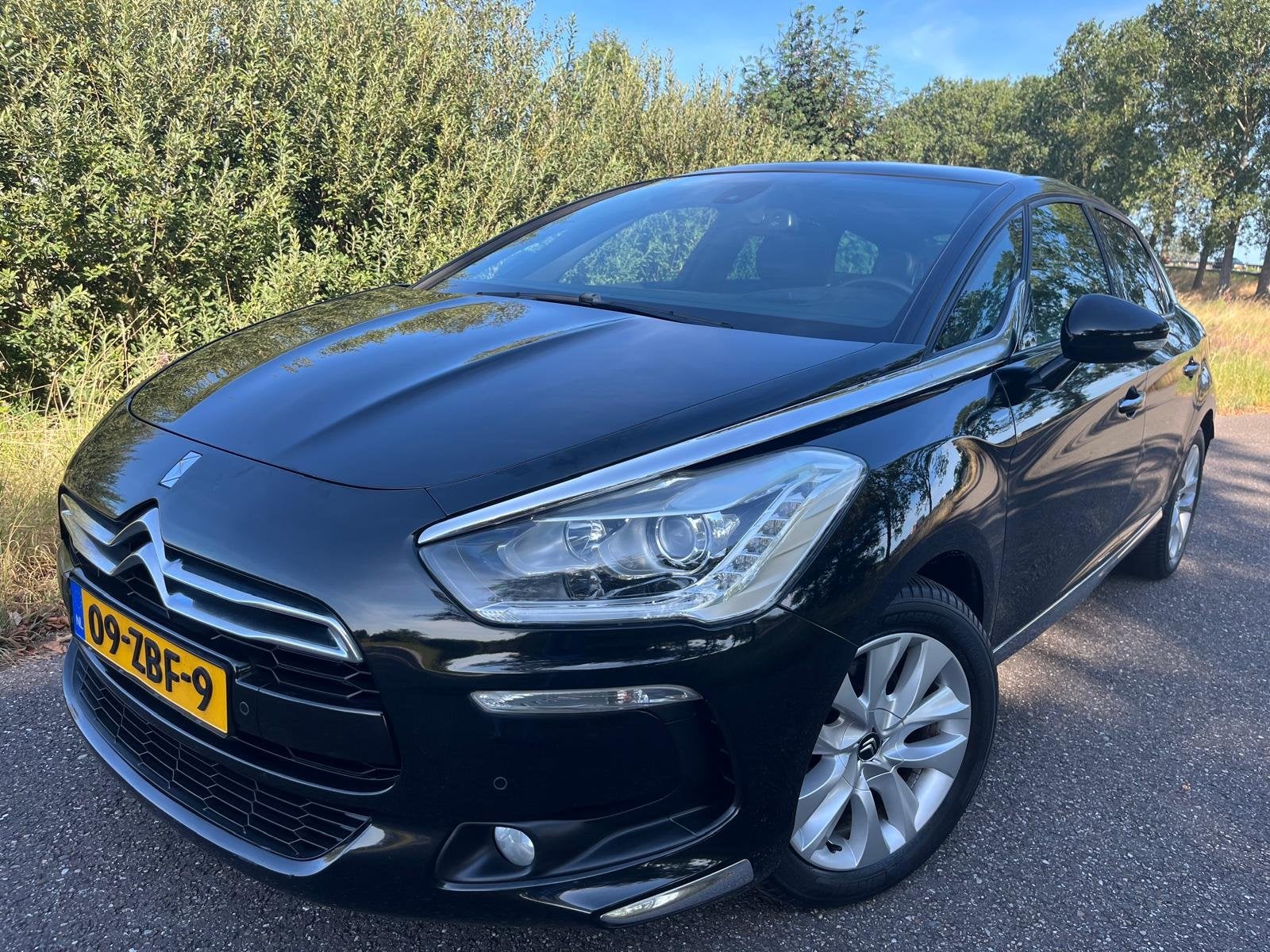 Citroën DS5 1.6 | Clima | Cruise | Navi | Panodak | Achteru, Auto's, Gebruikt, Zwart, 1598 cc, 1500 kg