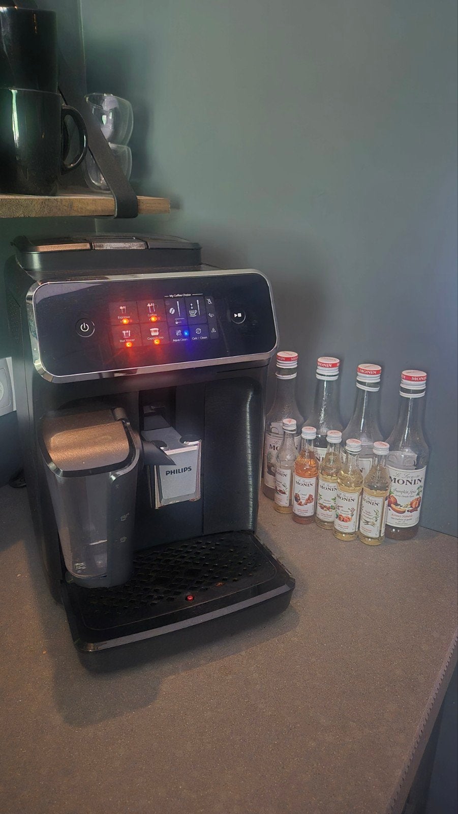 Philips latte go koffiezetapparaat, Ophalen, Zo goed als nieuw, Koffiemachine