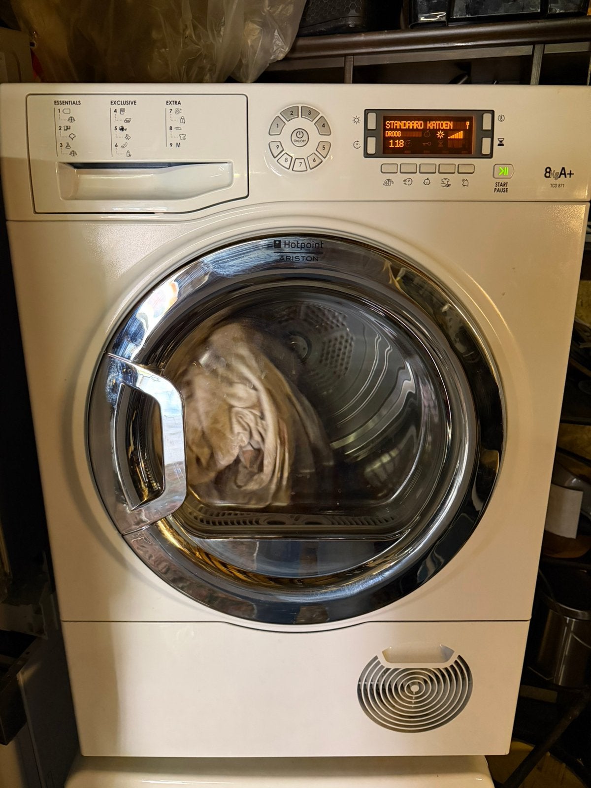 Hotpoint 8kg warmtepomp droger A+ ken eventueel bezorgen., Ophalen, 6 tot 8 kg, Zo goed als nieuw, Voorlader