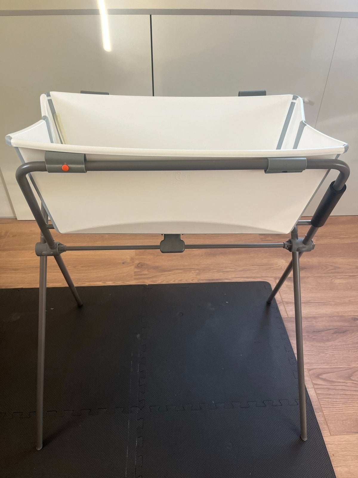 Stokke Flexi Bath met standaard, Kinderen en Baby's, Gebruikt, Badje, Standaard, Ophalen