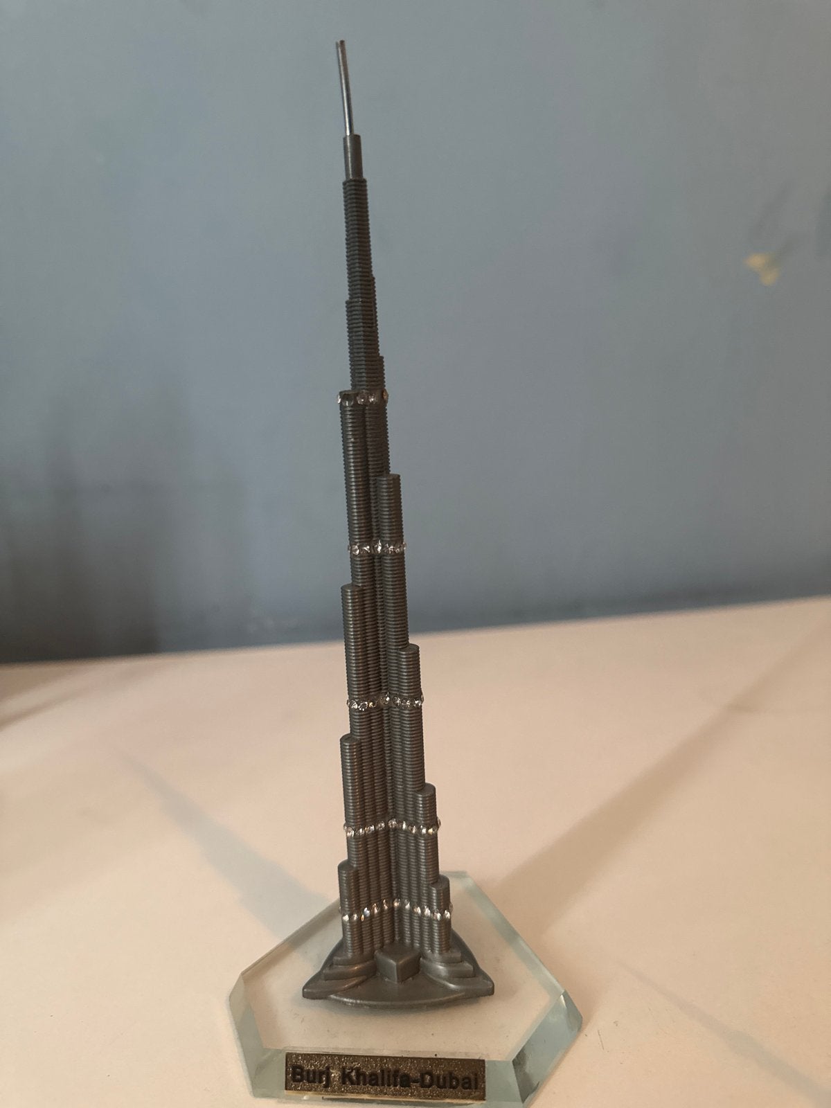 Burj Khalifa Dubai miniatuur - Souvenir, Verzenden, Gebruikt