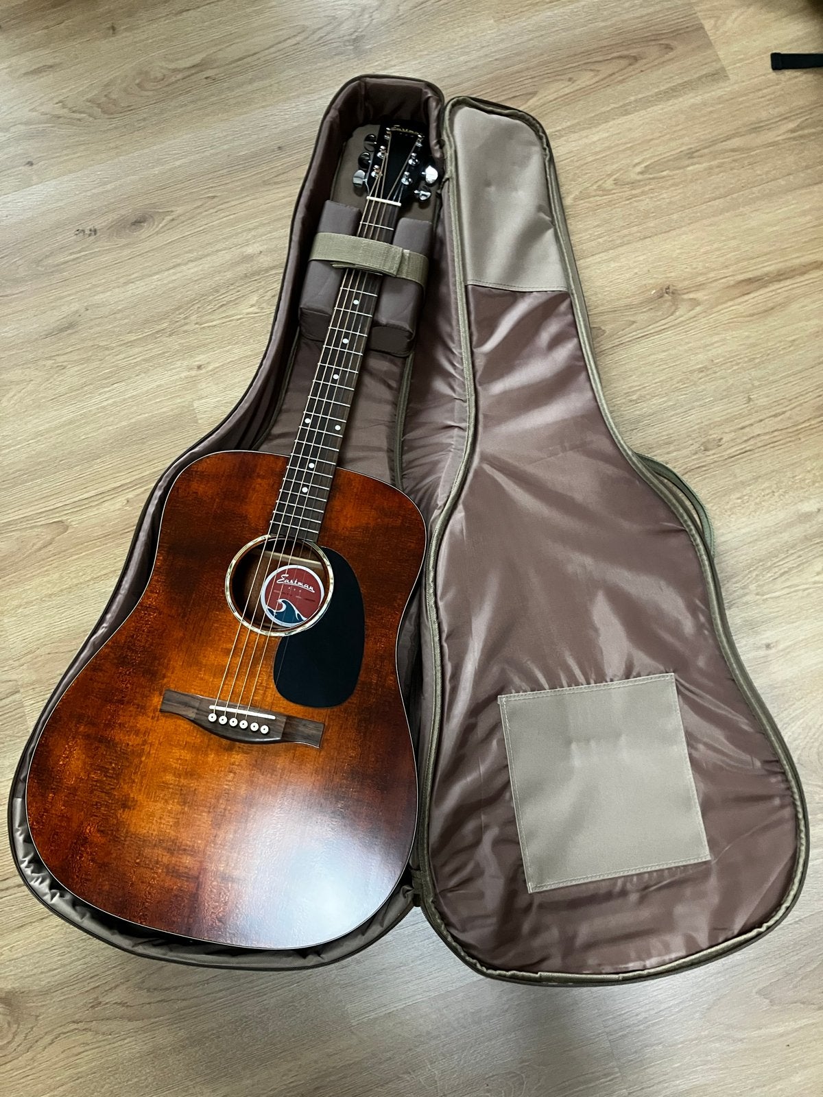 Eastman PCH1-D-CLA Westerngitaar met tas - Zo goed als nieuw, Ophalen, Zo goed als nieuw, Western- of Steelstringgitaar, Met koffer