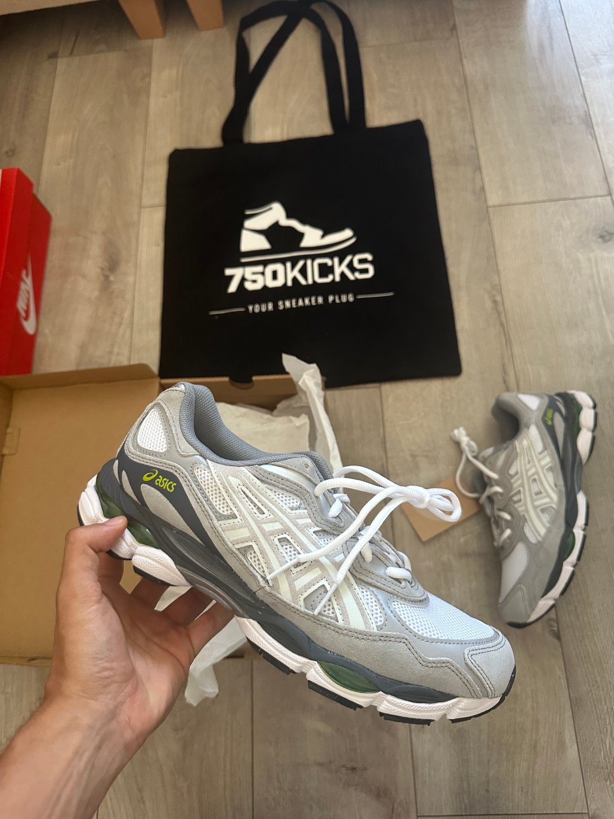 Asics Gel-NYC White Glacier Grey Maat EU44 1203A383-109, Overige kleuren, Nieuw, Ophalen of Verzenden, A