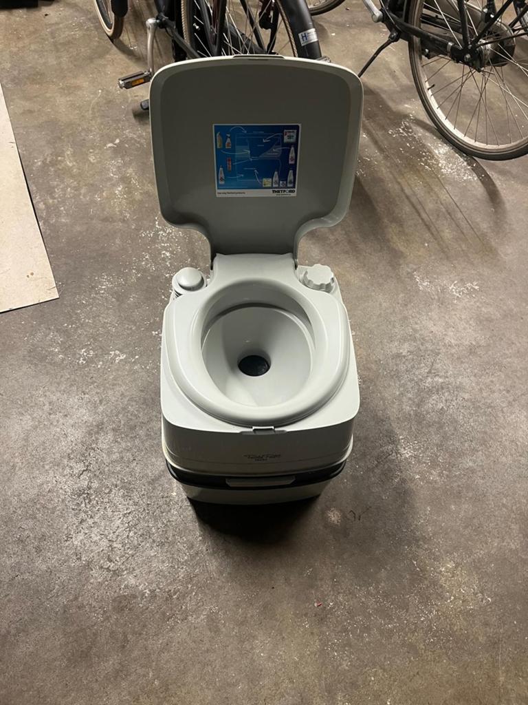 Porta potti, Caravans en Kamperen, Ophalen