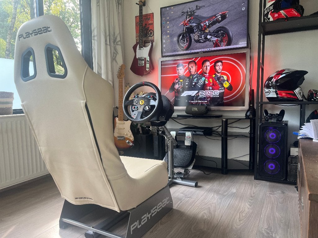 Playseat racestoel met Thrustmaster T300 Ferrari GTE stuur, Ophalen, Racestoel, Force feedback, PlayStation