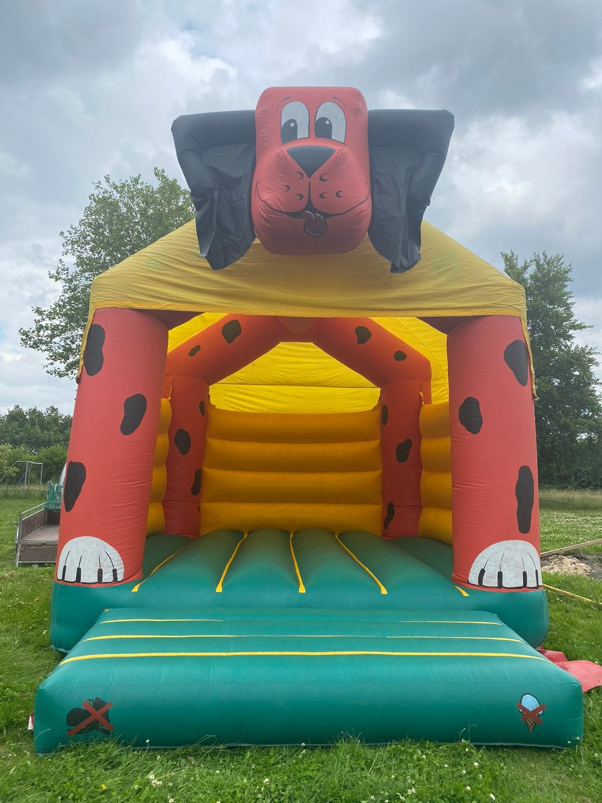 Springkussen te huur, Ophalen of Verzenden, Zo goed als nieuw