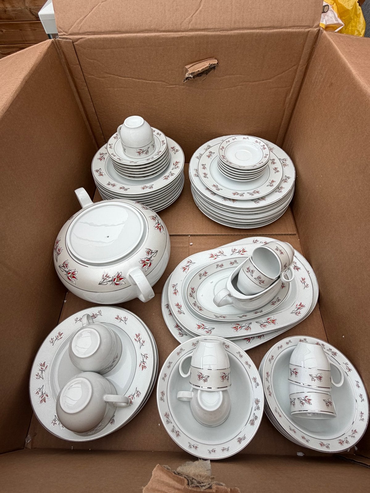 Bavaria Collection Kütahya Porselein Servies - Zo goed als n, Huis en Inrichting, Keuken | Servies, Overige merken, Klassiek, Ophalen of Verzenden