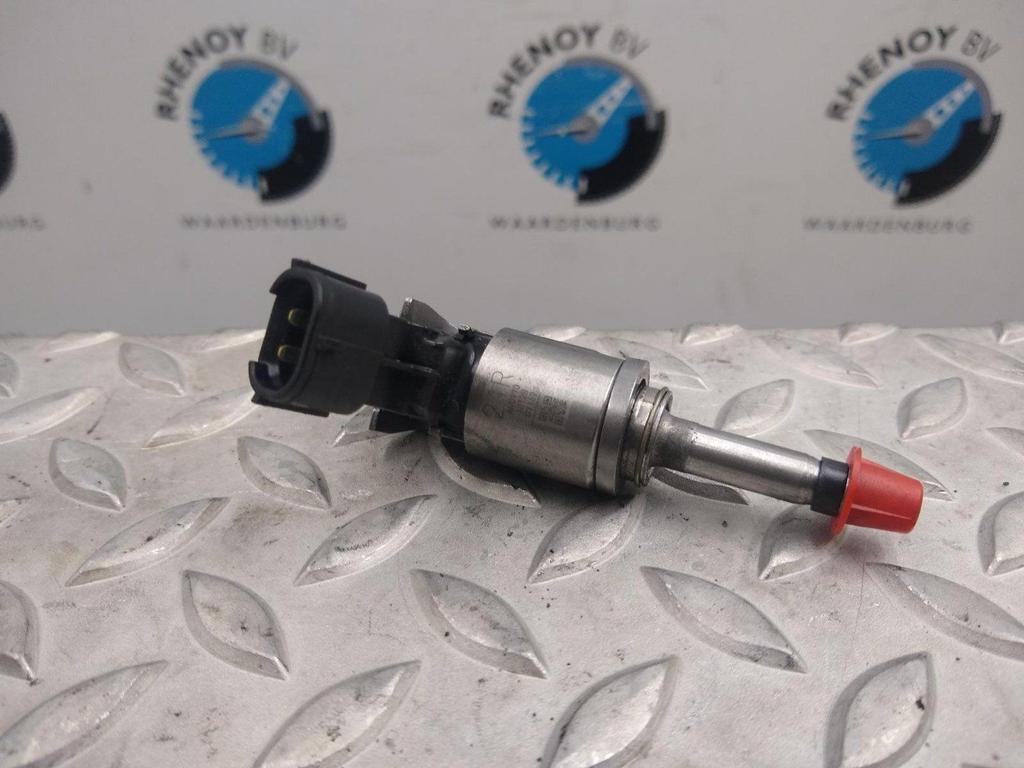 RENAULT MEGANE BRANDSTOF INJECTOR / VERSTUIVER 2016, Ophalen of Verzenden, Gebruikt, Stiba lid