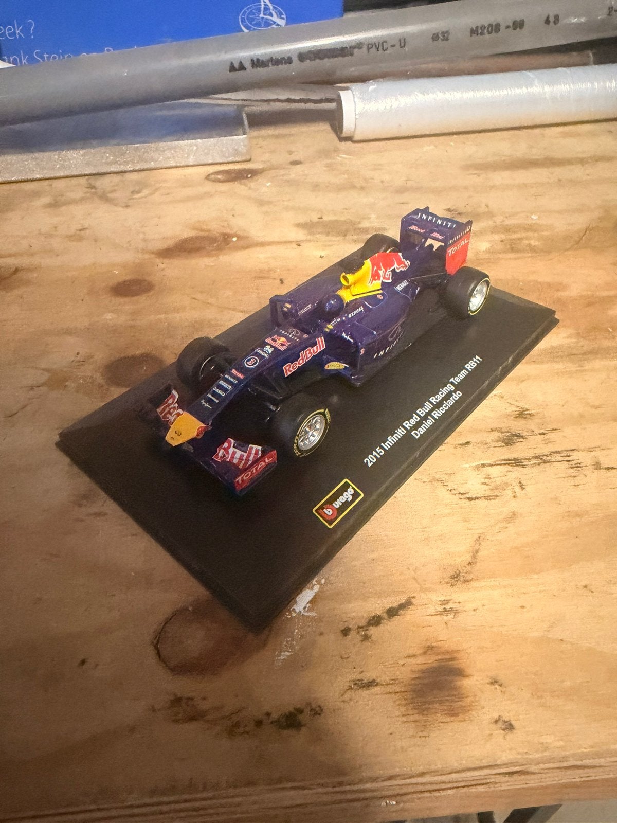 Miniatuur auto f1 redbull 2015, Ophalen of Verzenden, Zo goed als nieuw, Bburago