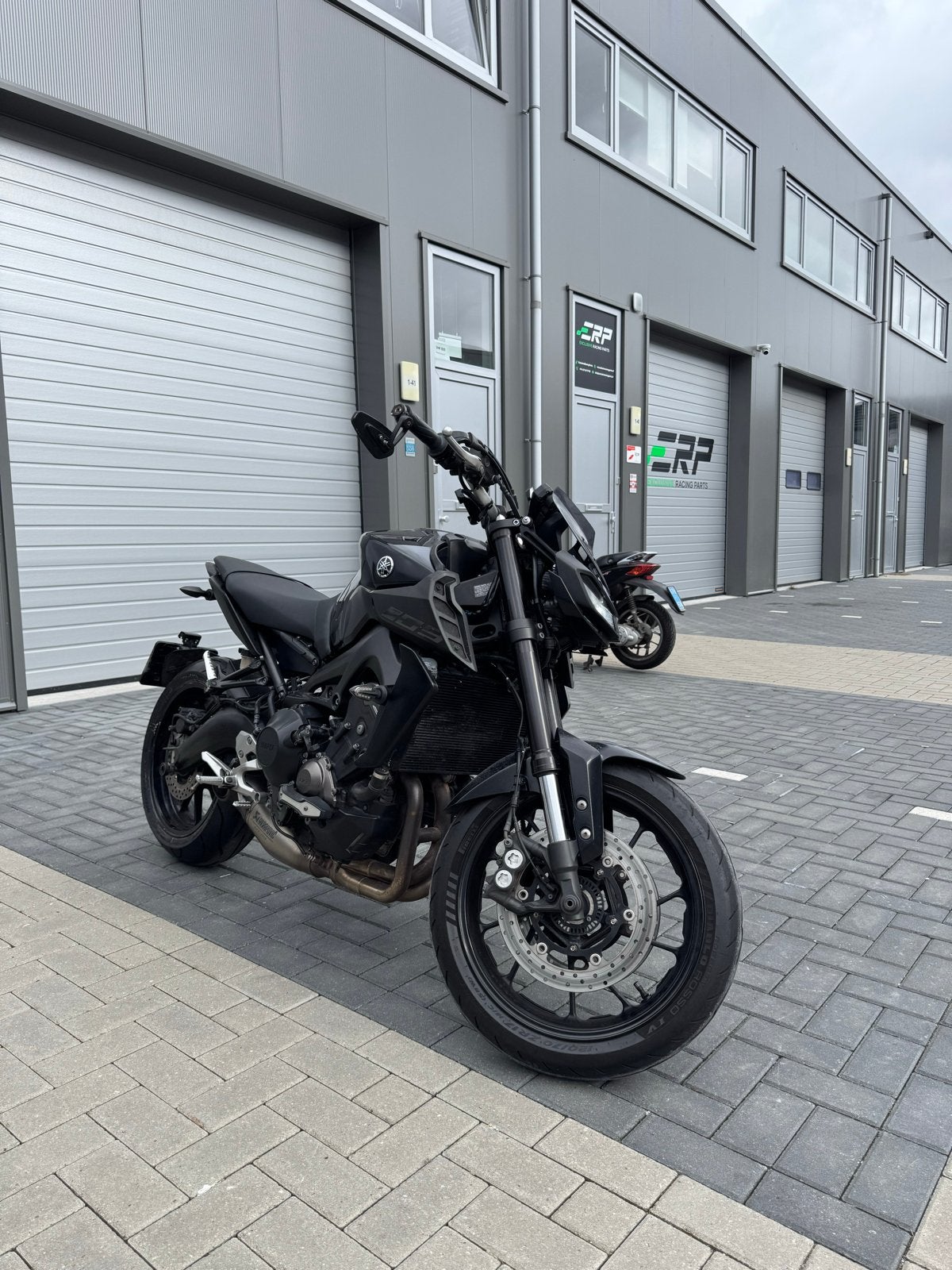 Yamaha MT-09 (eind 2019) met Akrapovic uitlaat, Motoren, Sportuitlaat, Gebruikt, Particulier, Naked bike